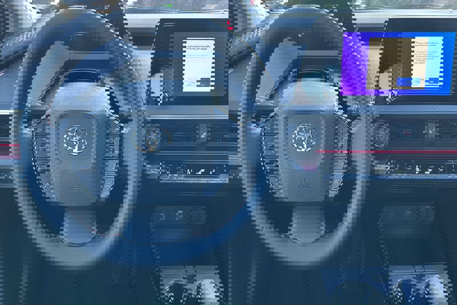 New 2026 Toyota Prius Plug-In Hybrid image 16