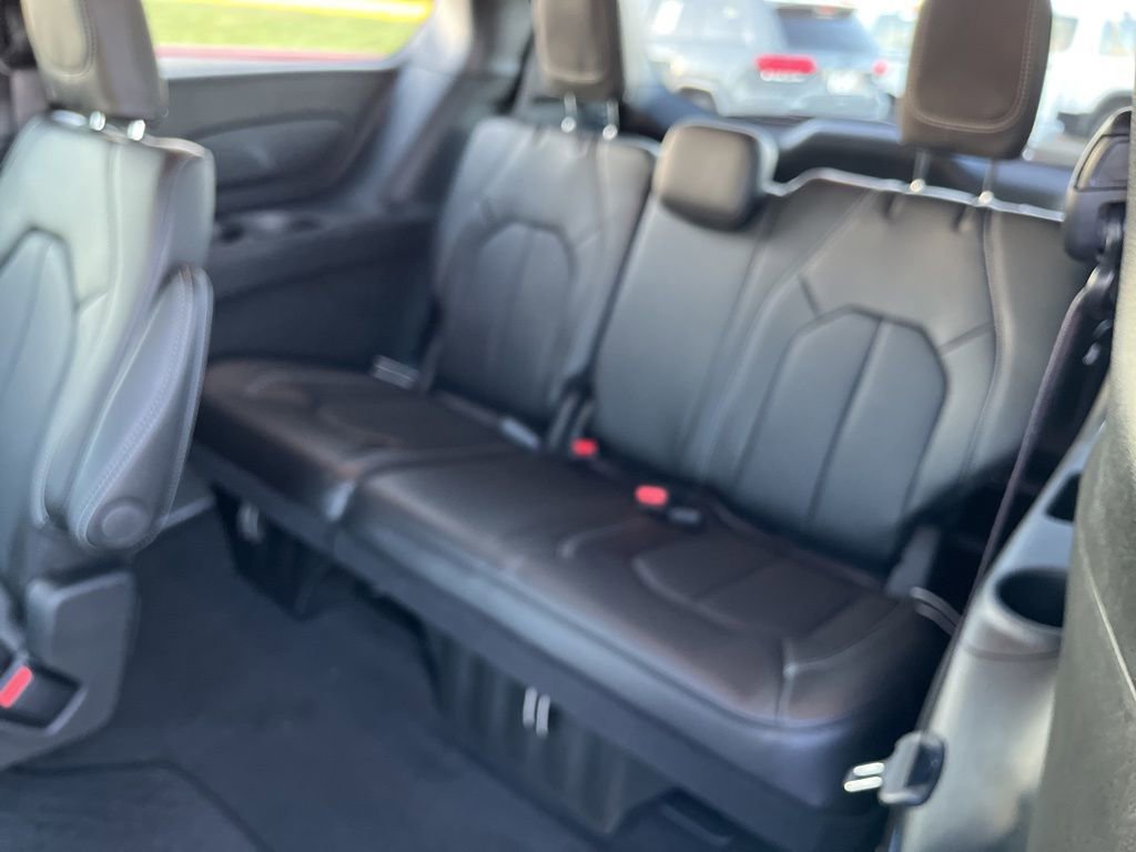 New 2026 Chrysler Pacifica Select w/ S Appearance Package image 44