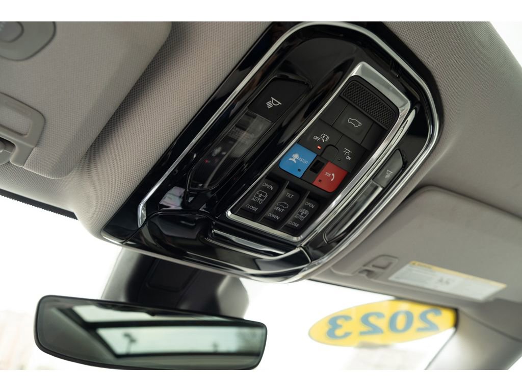 Used 2023 Jeep Grand Cherokee Overland image 29