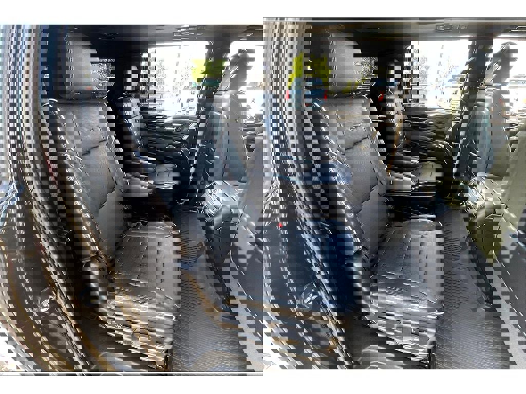 Used 2022 Cadillac Escalade ESV Sport image 28