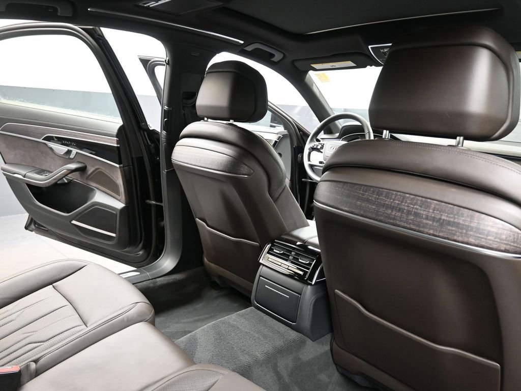 Certified 2025 Audi A8 L 3.0T image 15