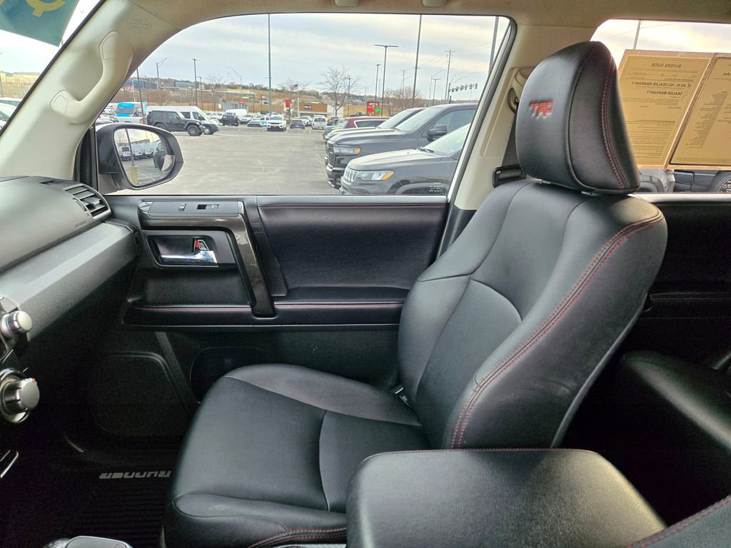 Used 2018 Toyota 4Runner TRD Pro image 25