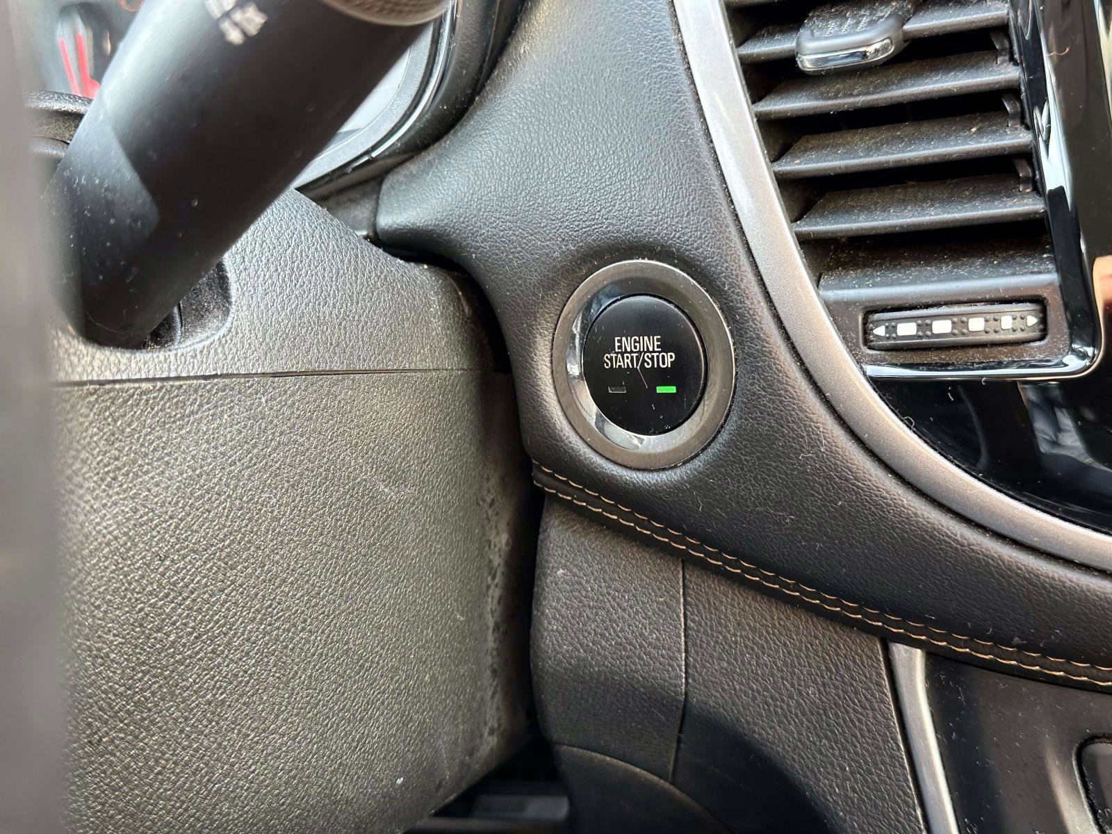 Used 2020 Chevrolet Trax LT w/ Driver Confidence Package image 28