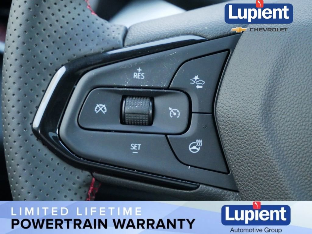 New 2026 Chevrolet Trax RS w/ Sunroof Package image 18