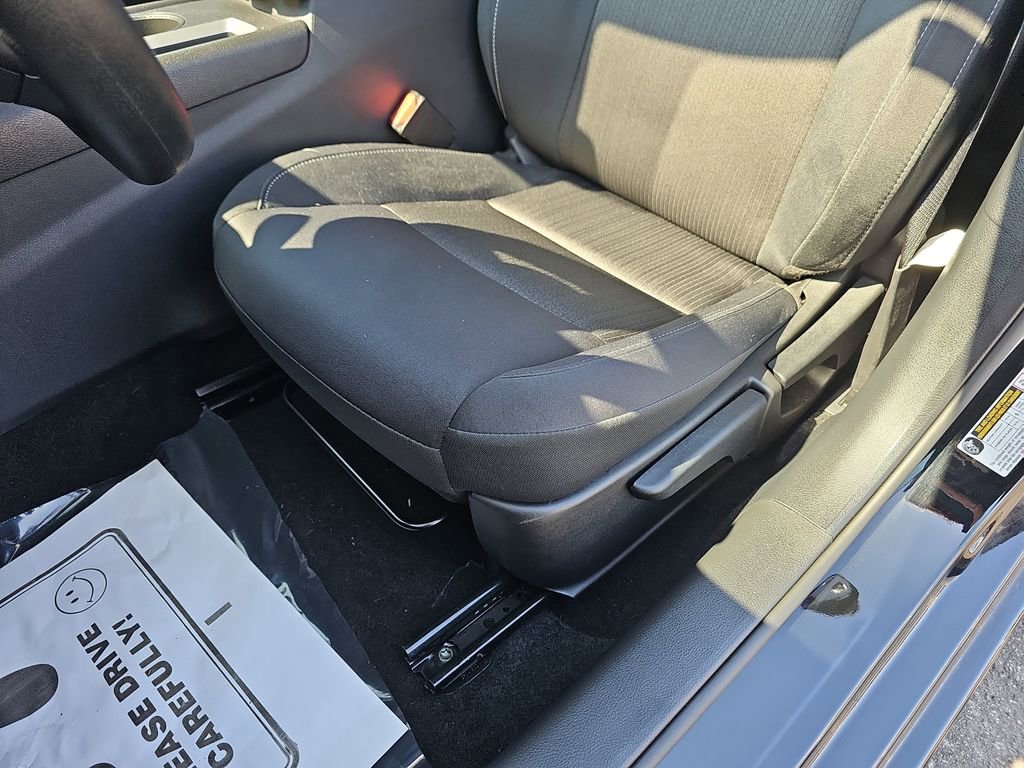 Used 2025 Nissan Altima 2.5 S image 32