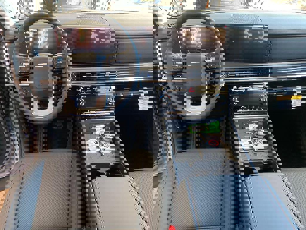 New 2026 Hyundai Santa Fe SEL image 12