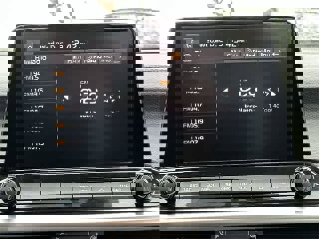 Used 2023 Kia Forte LXS image 10