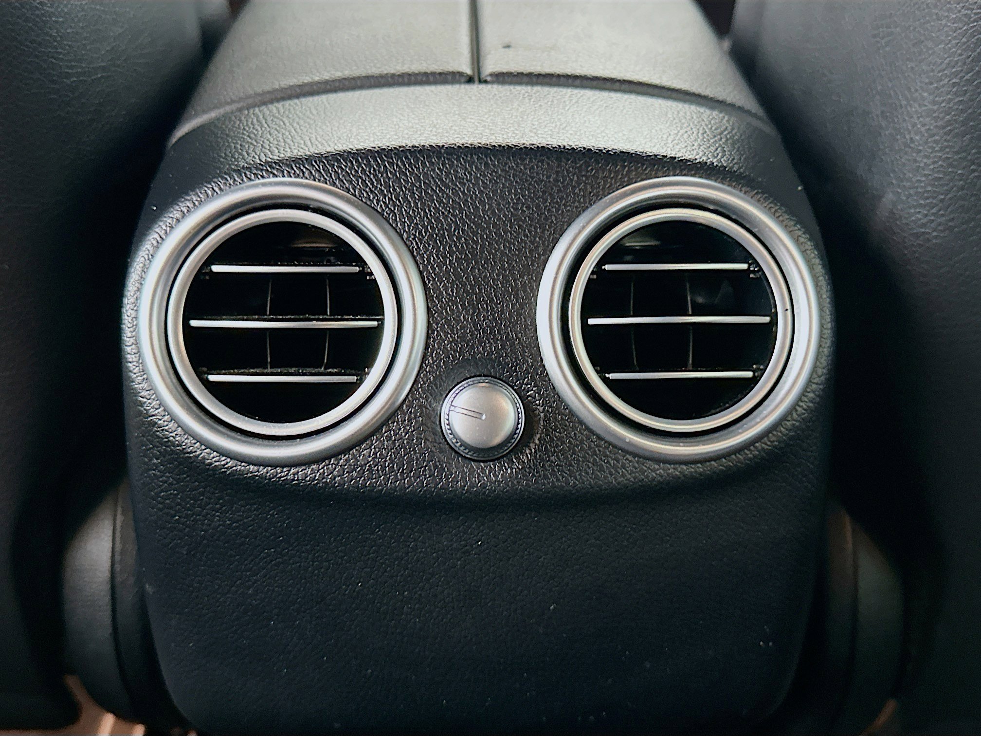 Used 2022 Mercedes-Benz GLC 300 4MATIC w/ Premium Package Lite image 27