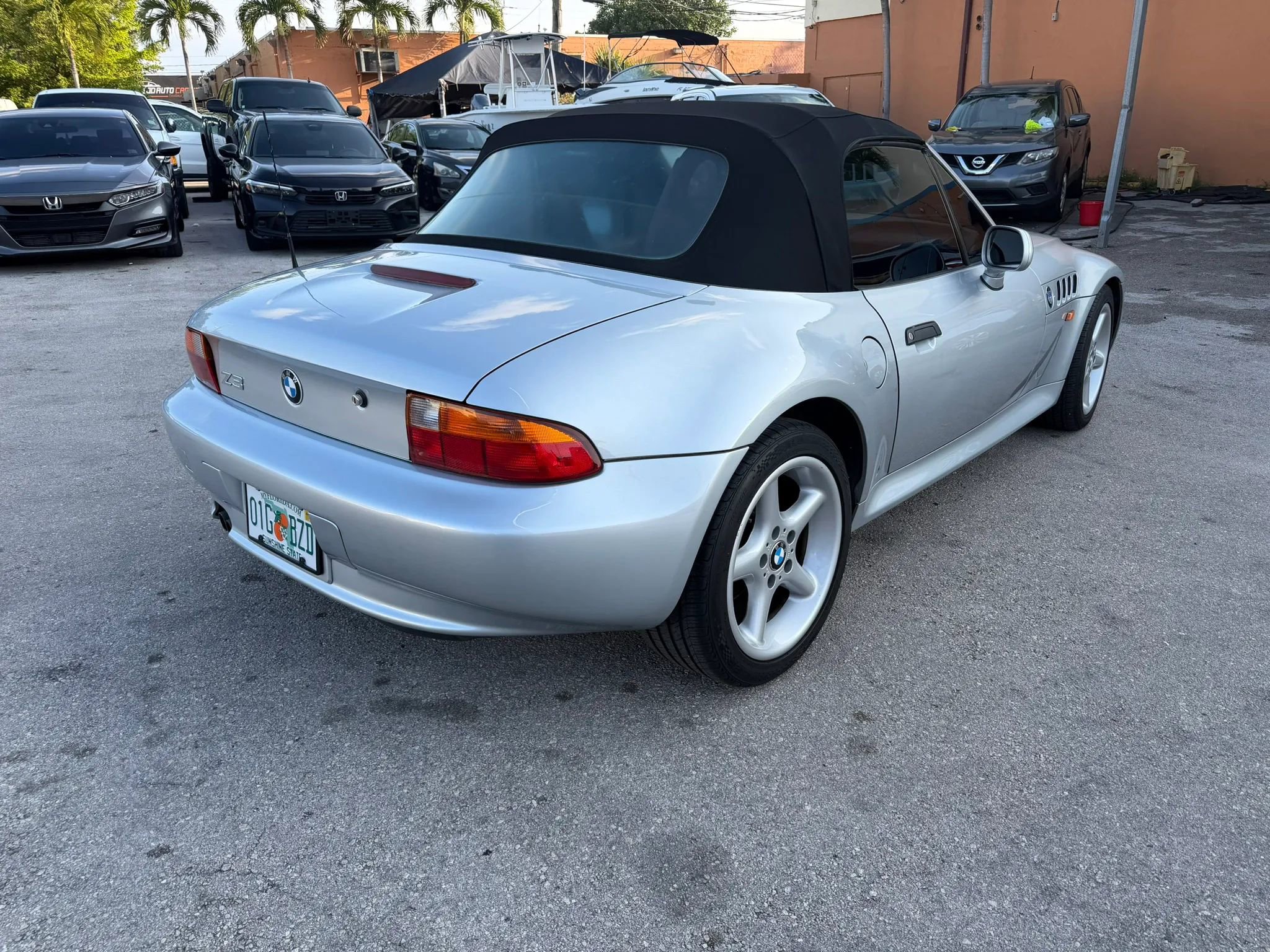 Used 1998 BMW Z3 2.8 RWD image 5