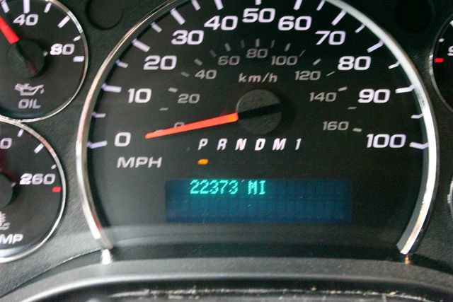 Used 2021 Chevrolet Express 2500 Extended RWD image 19