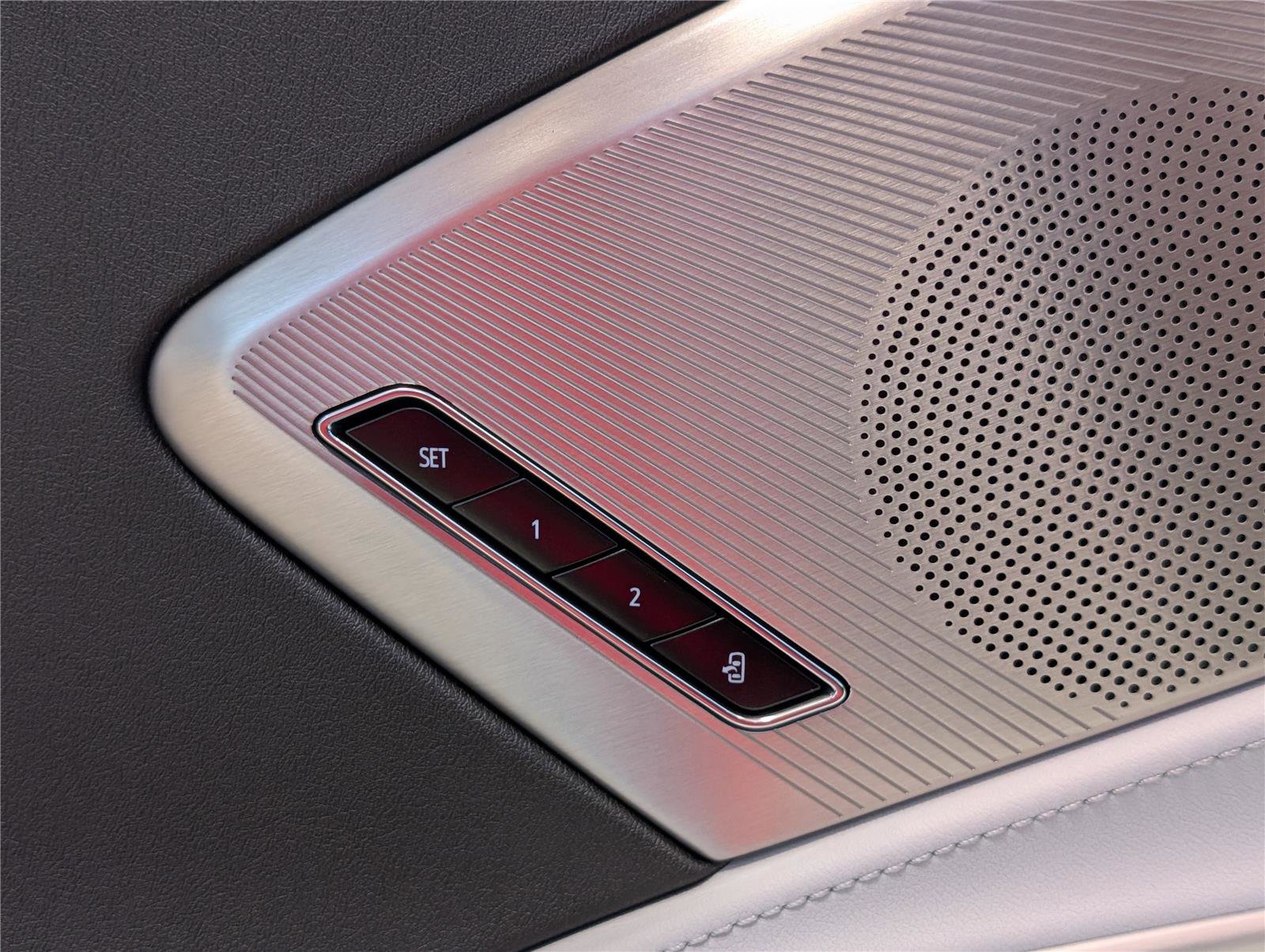 New 2026 Chevrolet Corvette Stingray Preferred Conv w/ Chrome Exterior Badge Package image 11