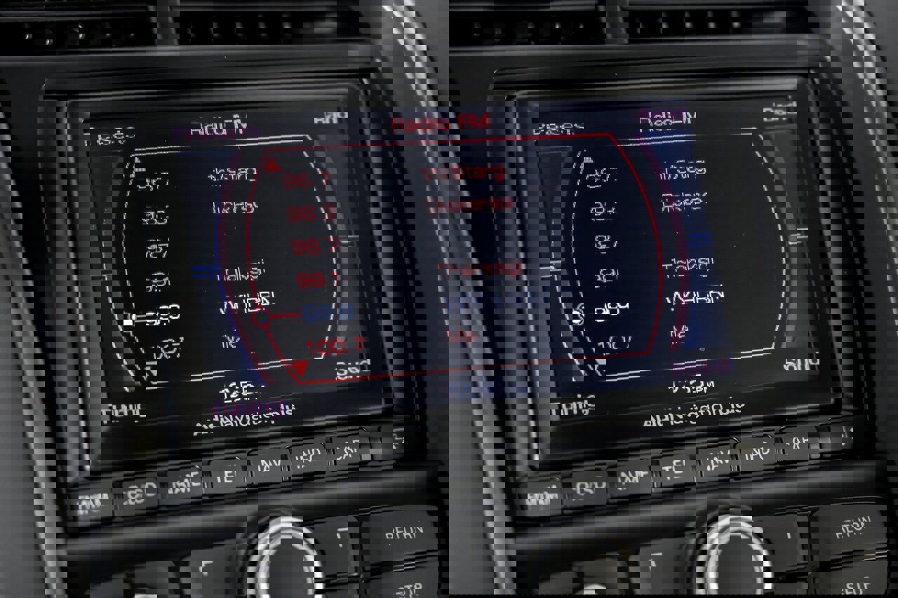 Used 2009 Audi R8 V8 image 31