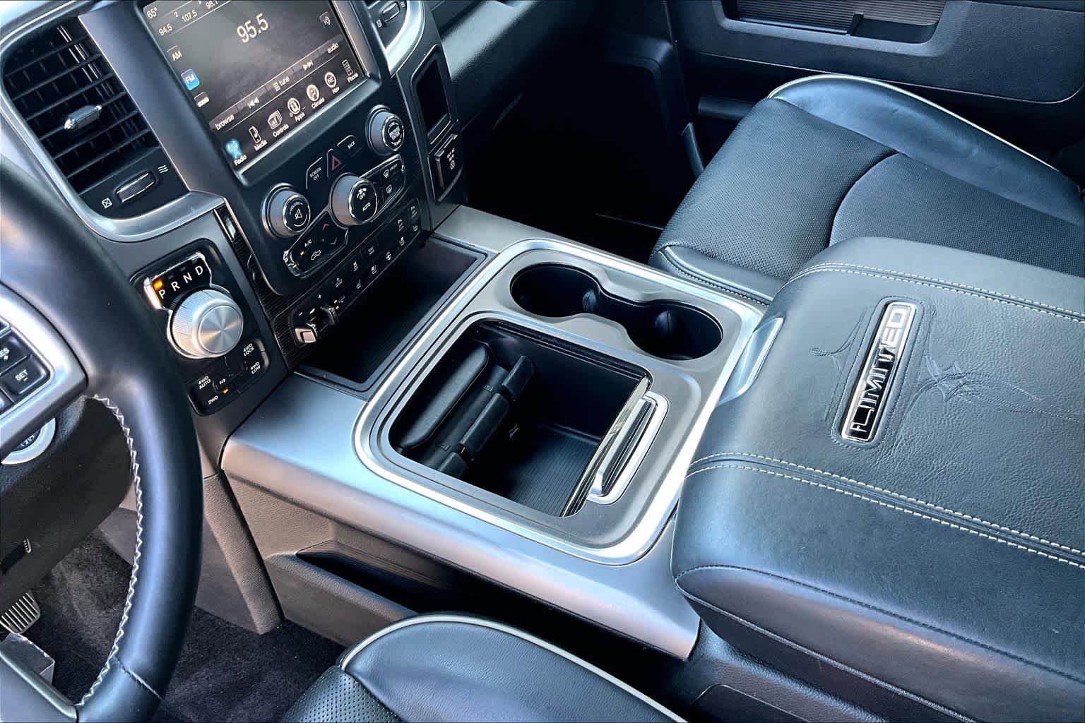 Used 2017 RAM 1500 Limited AWD/4WD image 15