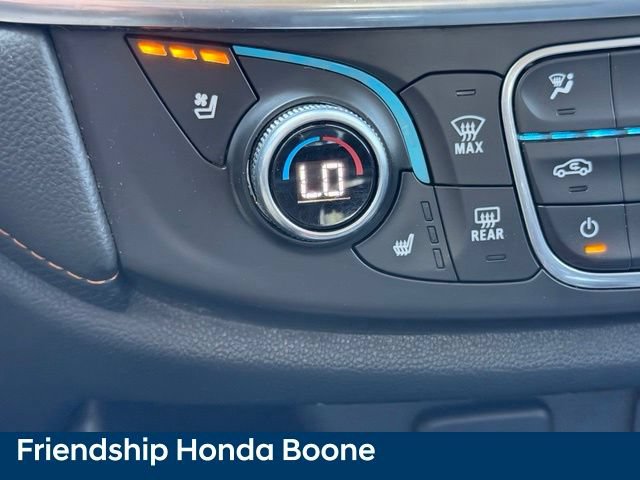 Used 2018 Chevrolet Traverse Premier w/ Driver Confidence II Package FWD image 28
