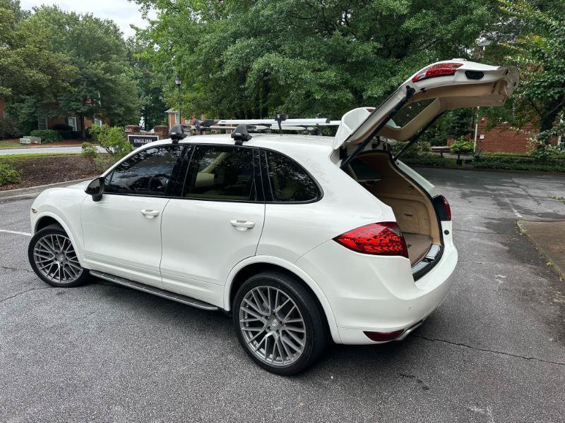 Used 2011 Porsche Cayenne S AWD/4WD image 14