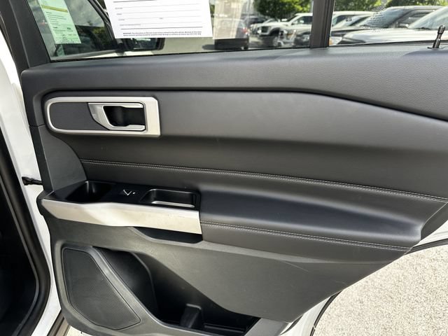 Certified 2024 Ford Explorer XLT AWD/4WD image 39
