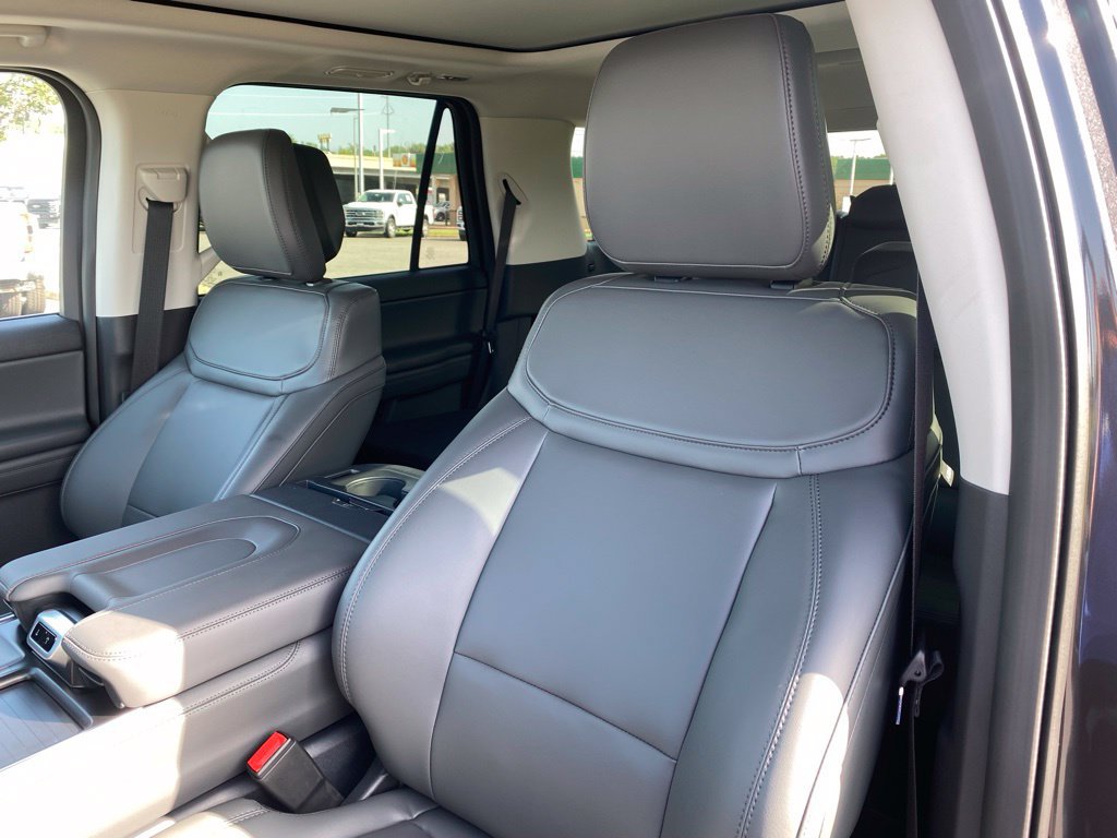 New 2027 Ford Expedition Active AWD/4WD image 11