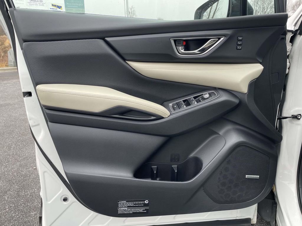 Used 2021 Subaru Ascent Limited w/ Technology Package image 7