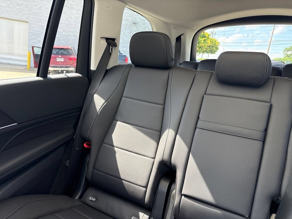 New 2026 Mercedes-Benz GLS 450 4MATIC image 19