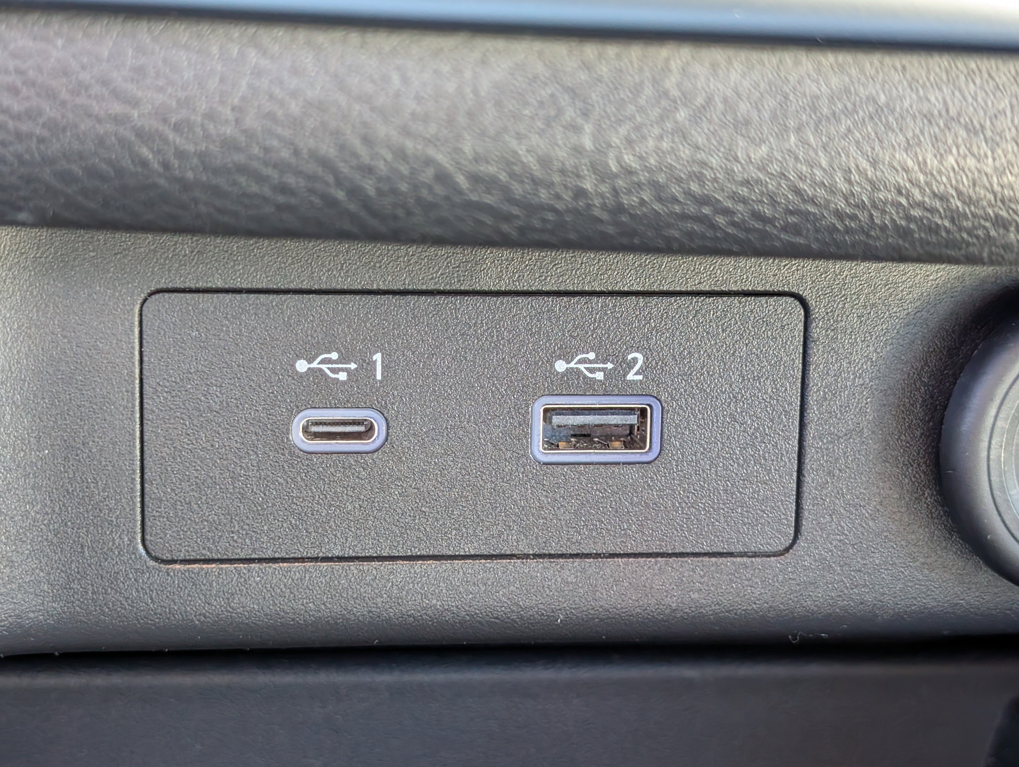 Used 2023 Nissan Rogue SL w/ SL Premium Package image 27