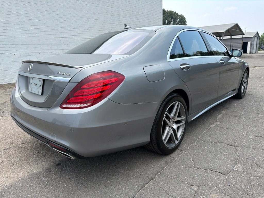 Used 2015 Mercedes-Benz S 550 4MATIC Sedan image 2