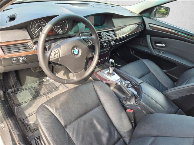 Used 2009 BMW 528i Sedan RWD image 10