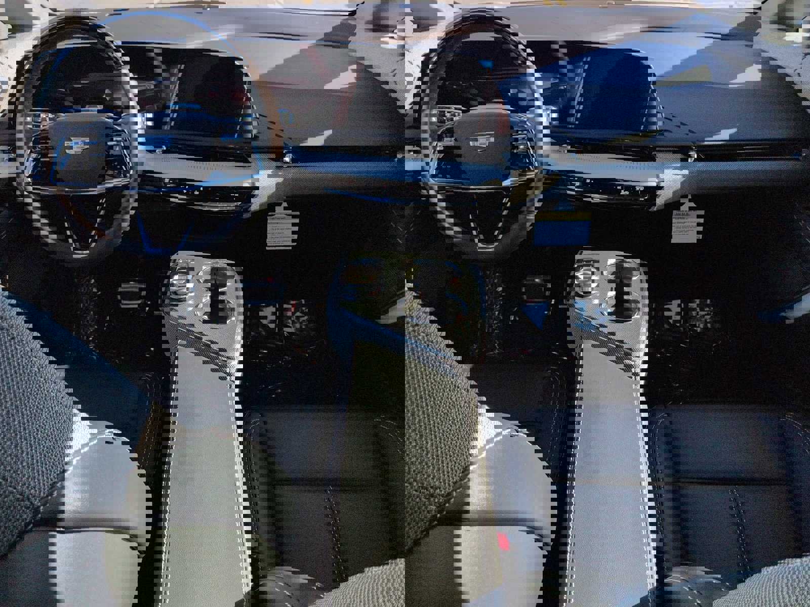 New 2026 Cadillac Optiq Luxury 1 image 13