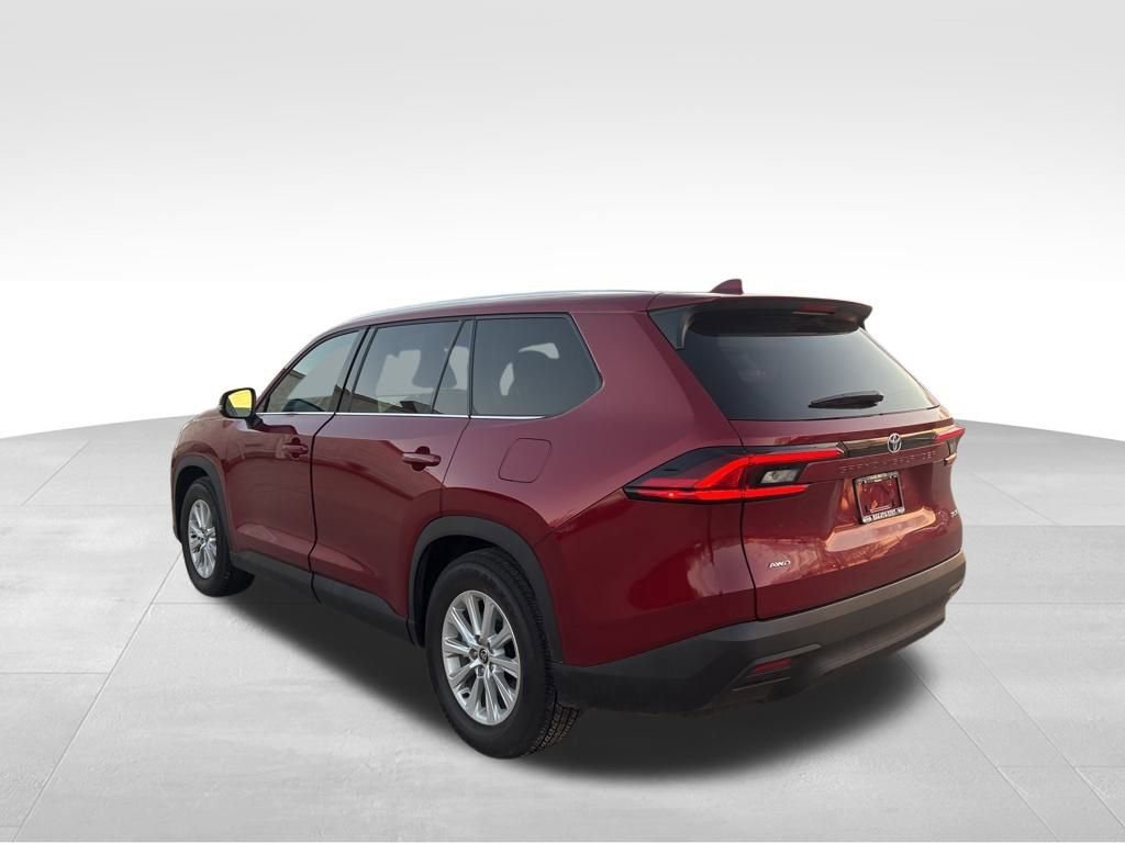 Used 2025 Toyota Grand Highlander AWD image 9