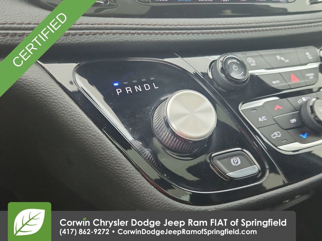 Certified 2020 Chrysler Pacifica Limited image 29