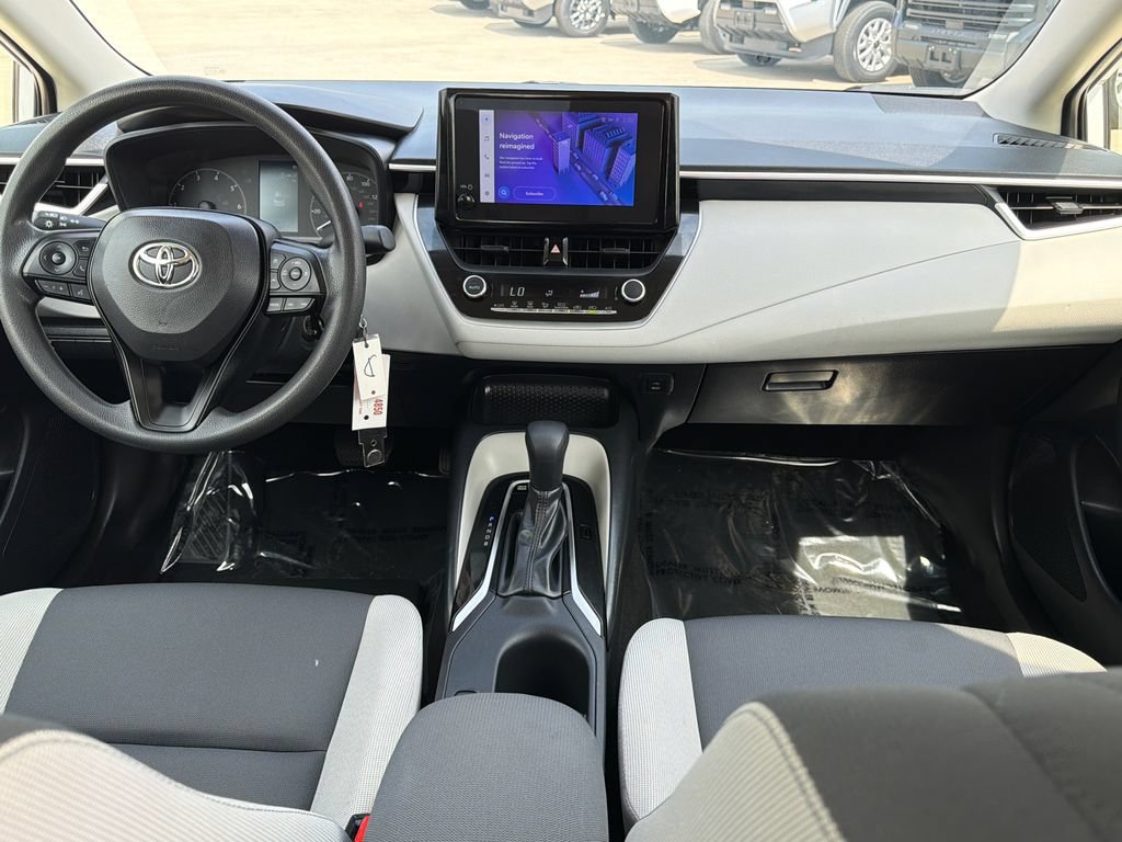 Used 2024 Toyota Corolla LE FWD image 13