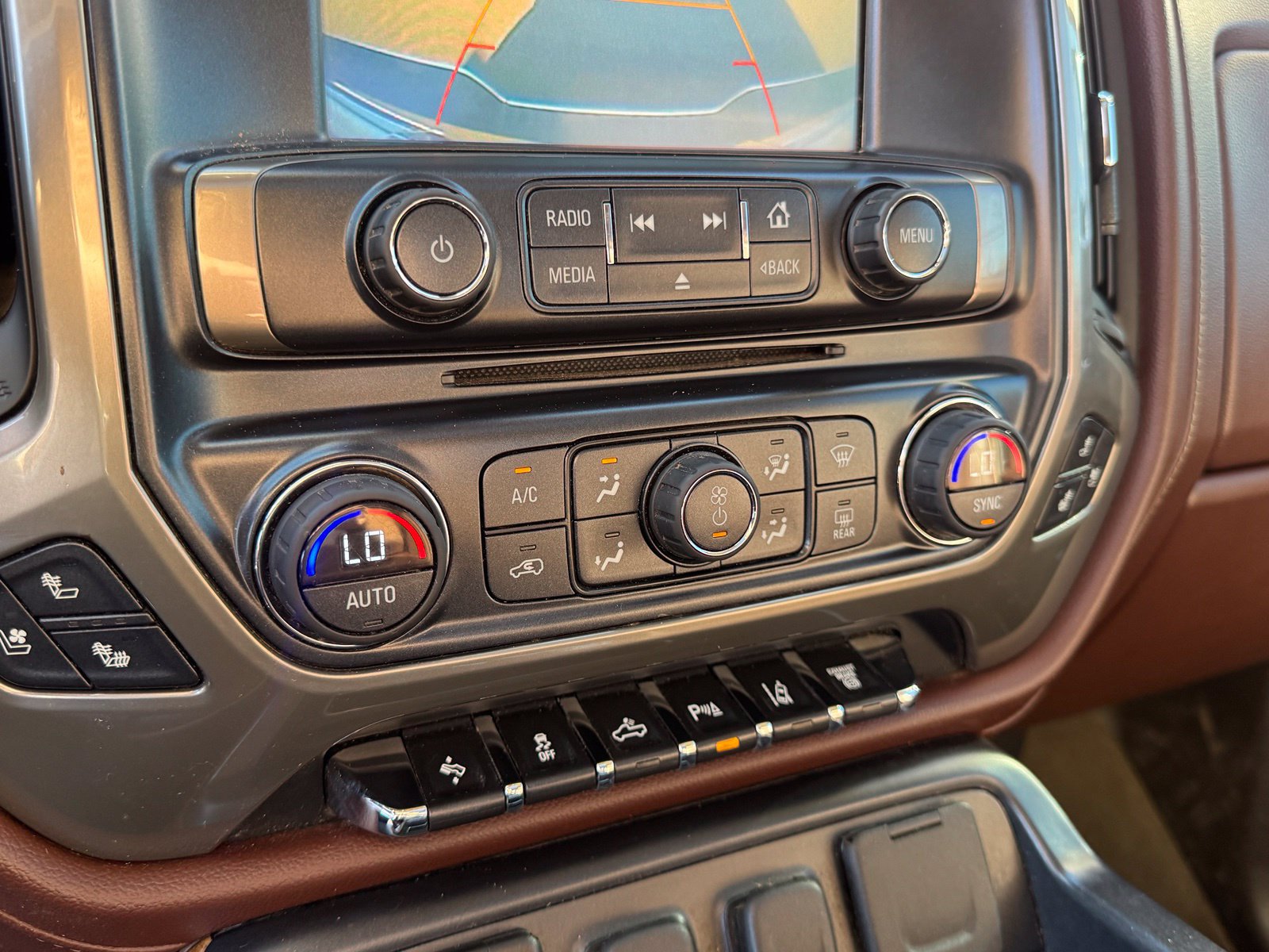 Used 2016 Chevrolet Silverado 3500 High Country w/ Duramax Plus Package AWD/4WD image 25