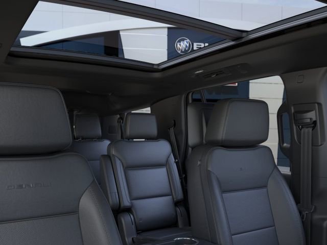 New 2026 GMC Yukon Denali w/ Denali Reserve Package AWD/4WD image 24