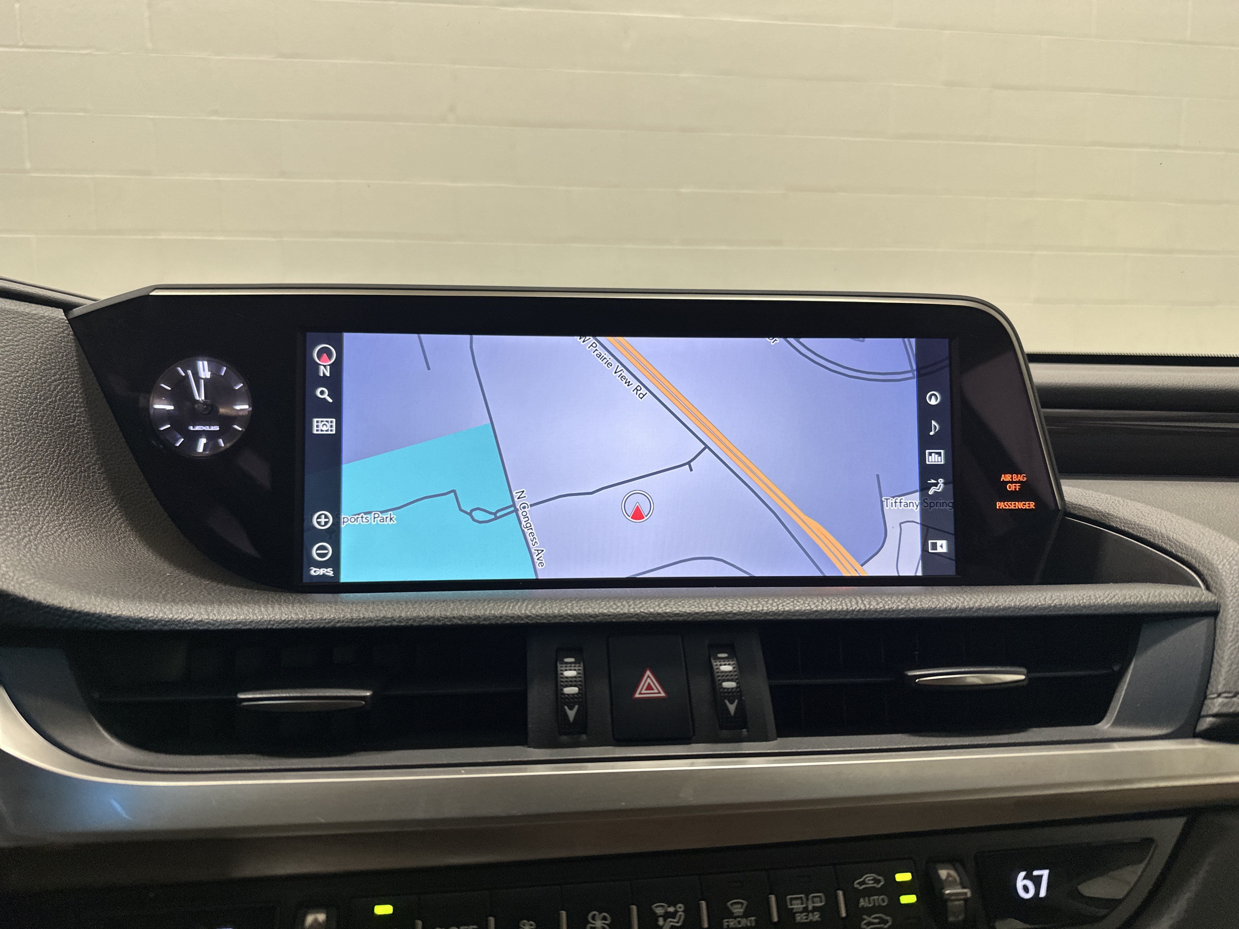 Used 2020 Lexus ES 350 Luxury w/ Accessory Package FWD image 24