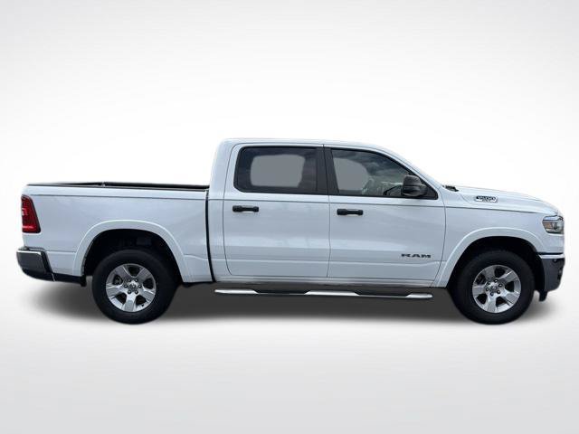 Used 2025 RAM 1500 Big Horn AWD/4WD image 8