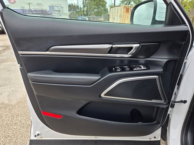 Used 2025 Kia Telluride S image 13