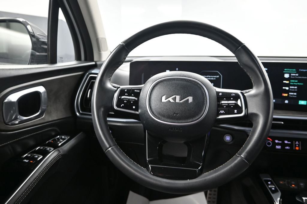 Certified 2024 Kia Sorento SX AWD/4WD image 35