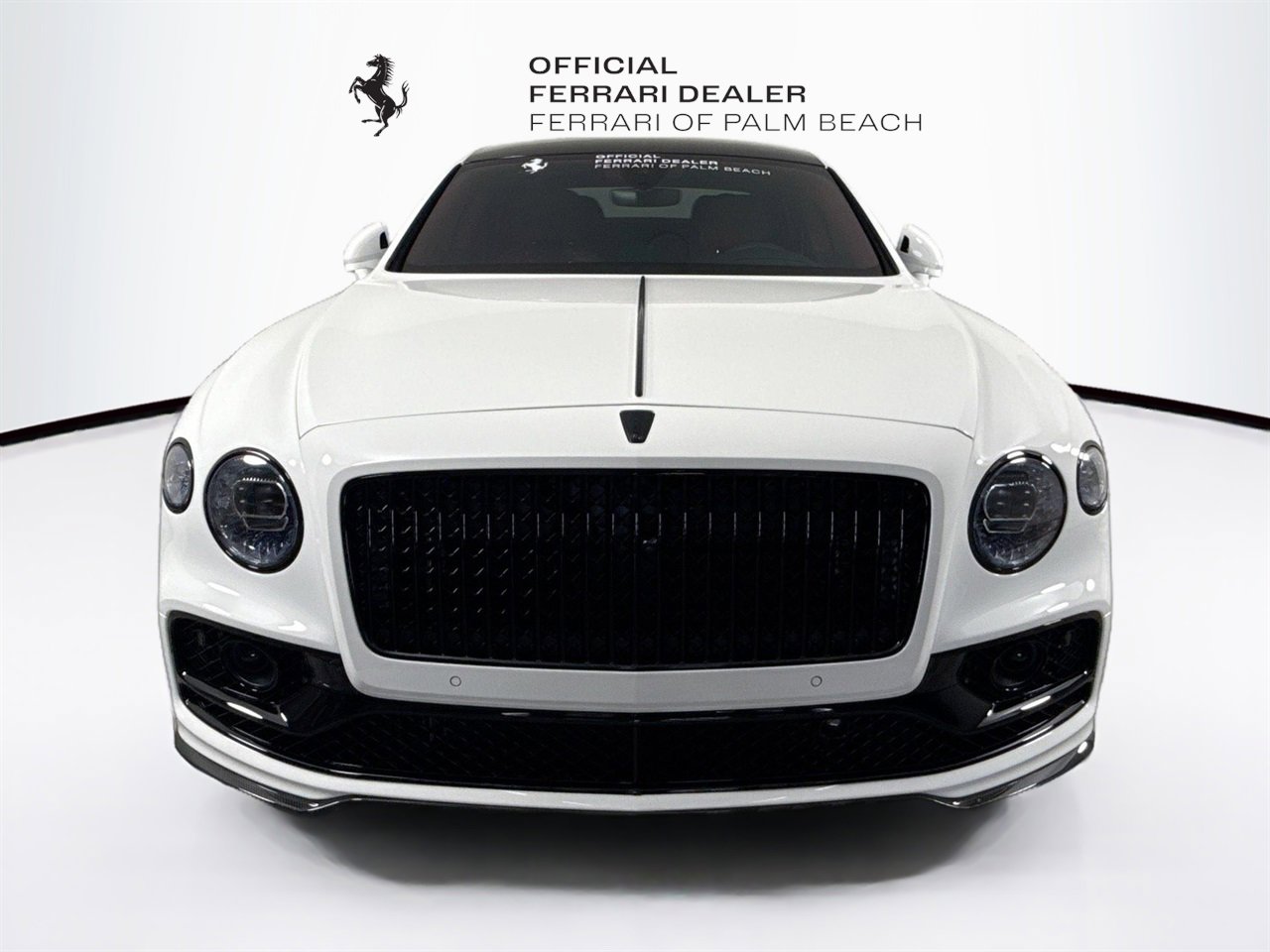 Used 2023 Bentley Flying Spur W12 image 2