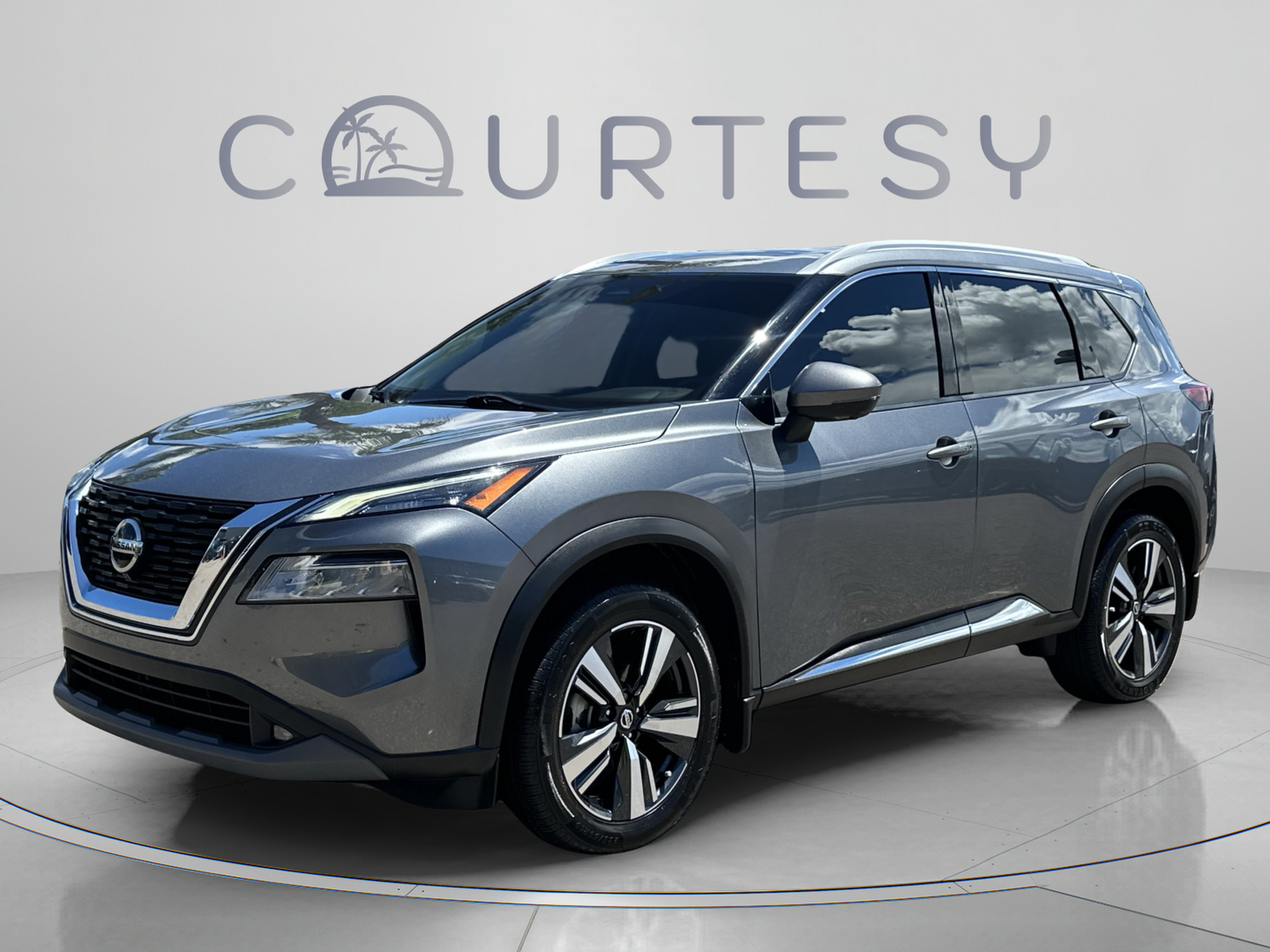 Certified 2021 Nissan Rogue SL FWD image 1