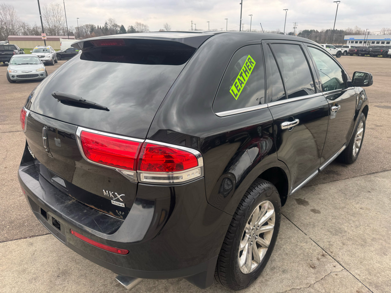 Used 2011 Lincoln MKX AWD w/ Sight & Sound Pkg image 5