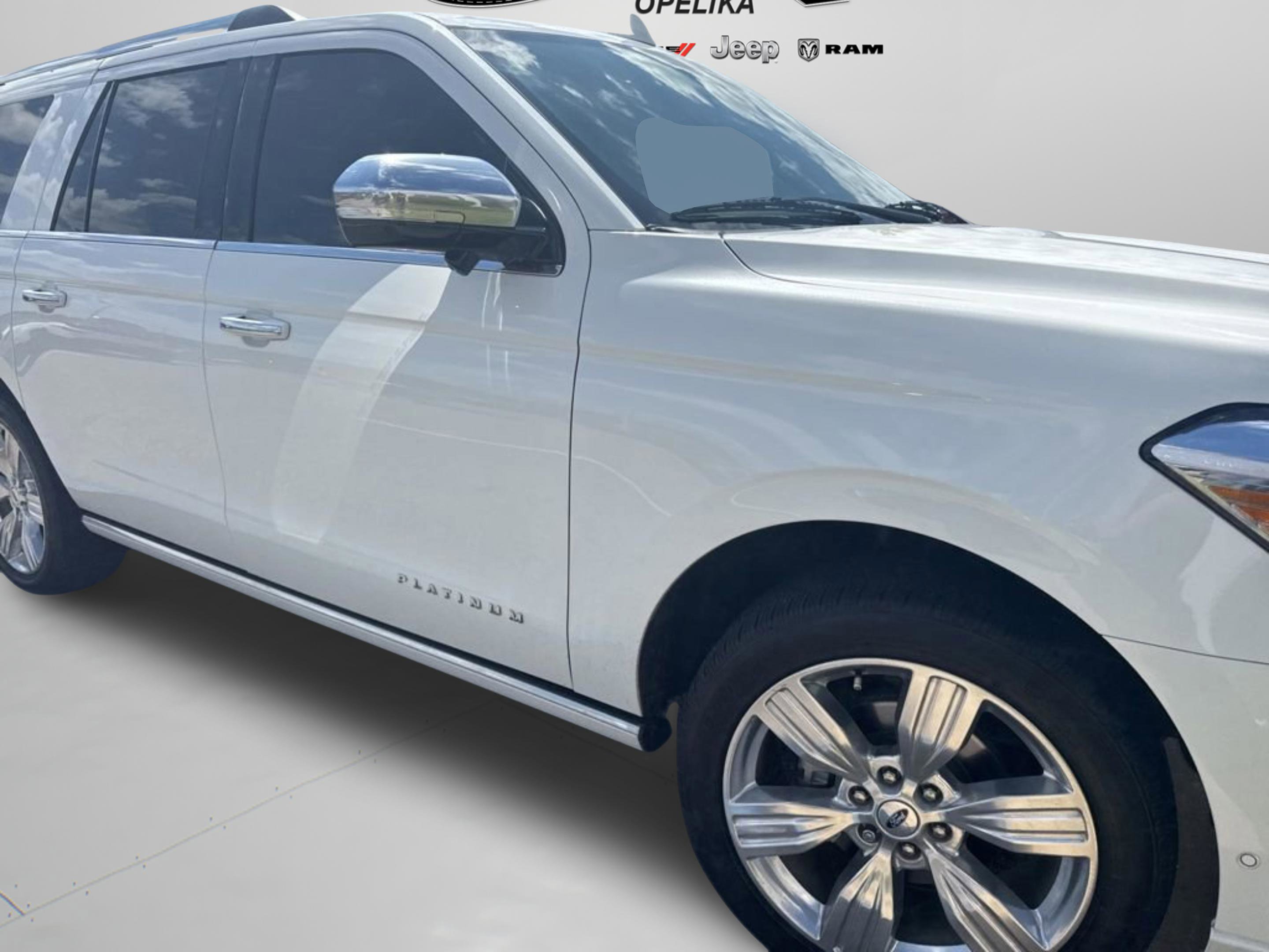 Used 2024 Ford Expedition Max Platinum AWD/4WD image 14