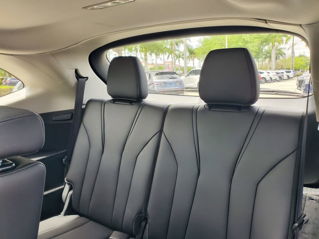 Certified 2025 Acura MDX FWD image 14