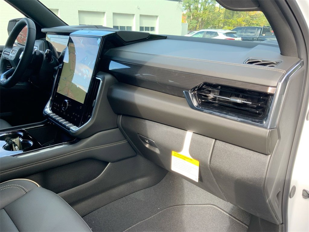 New 2026 GMC Yukon Elevation image 28