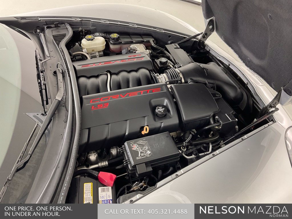 Used 2013 Chevrolet Corvette Grand Sport RWD image 39