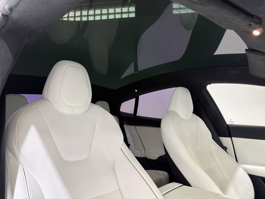Used 2022 Tesla Model S Plaid image 31
