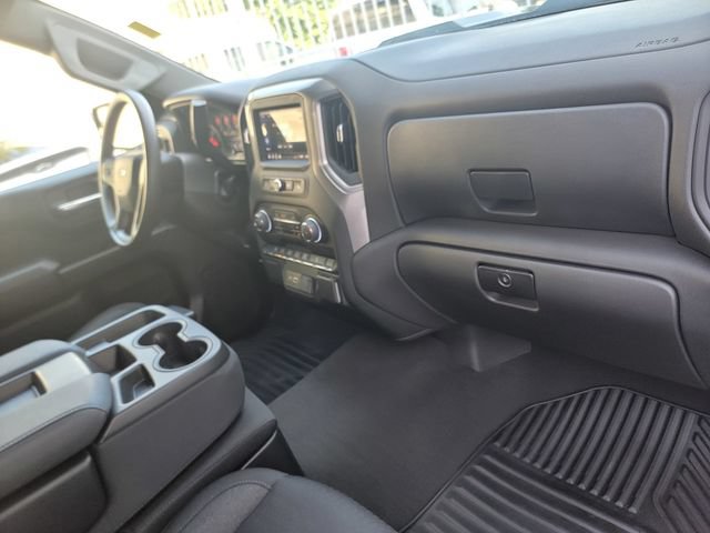 Used 2024 Chevrolet Silverado 1500 Custom Trail Boss w/ Turbomax Blackout Package AWD/4WD image 21