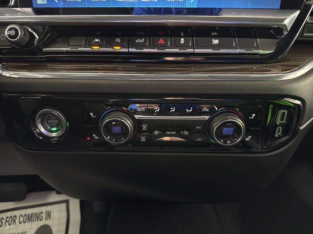 Used 2023 Chevrolet Silverado 1500 LT w/ Protection Package AWD/4WD image 25