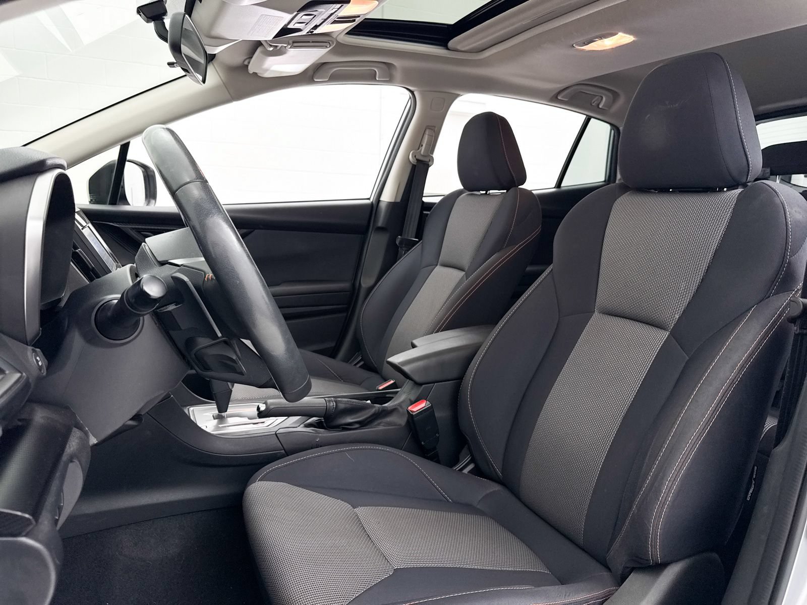 Used 2023 Subaru Crosstrek 2.0i Premium AWD/4WD image 16