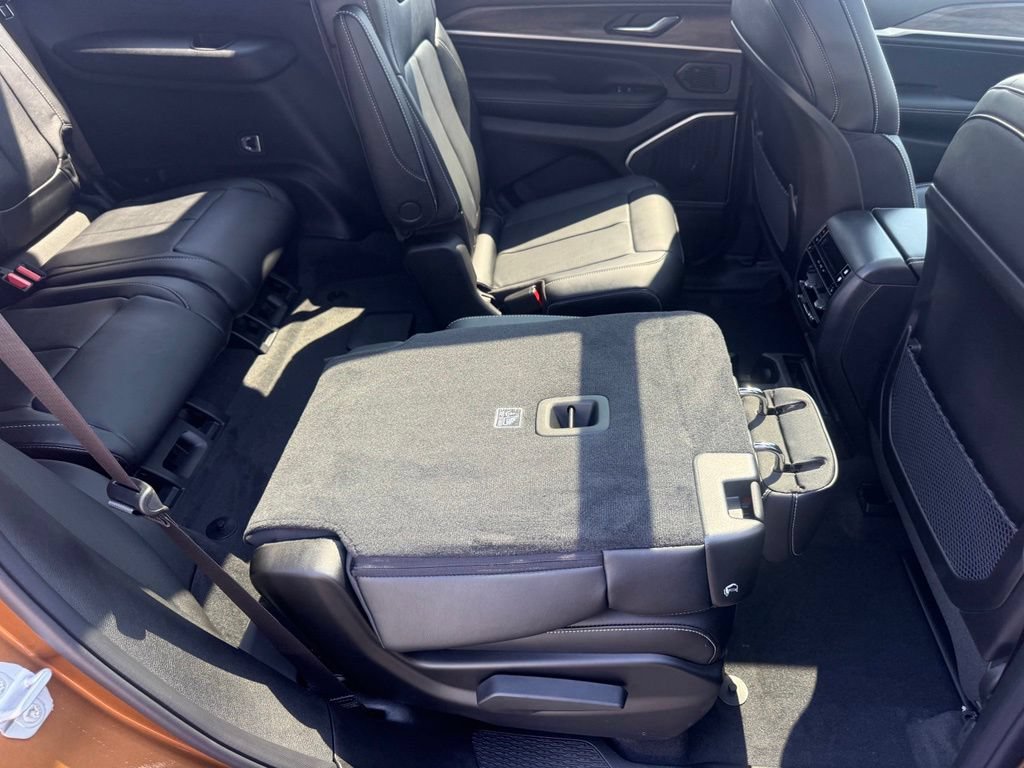 New 2026 Jeep Grand Cherokee L Limited AWD/4WD image 55