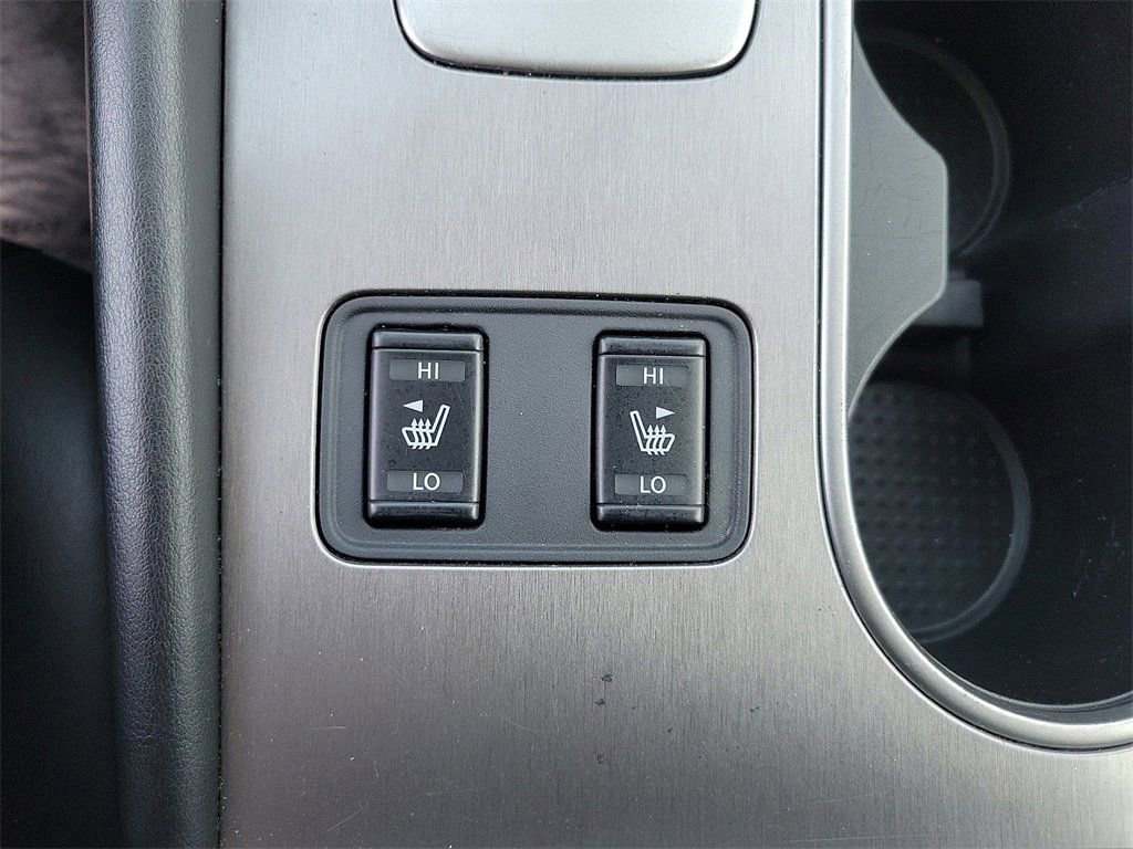 Used 2023 Nissan Murano SV image 13