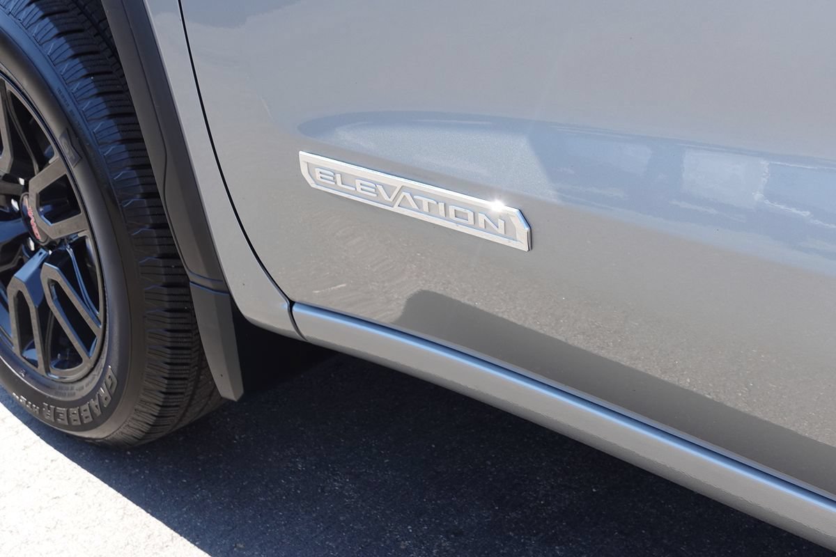 Used 2023 GMC Sierra 1500 Elevation AWD/4WD image 12